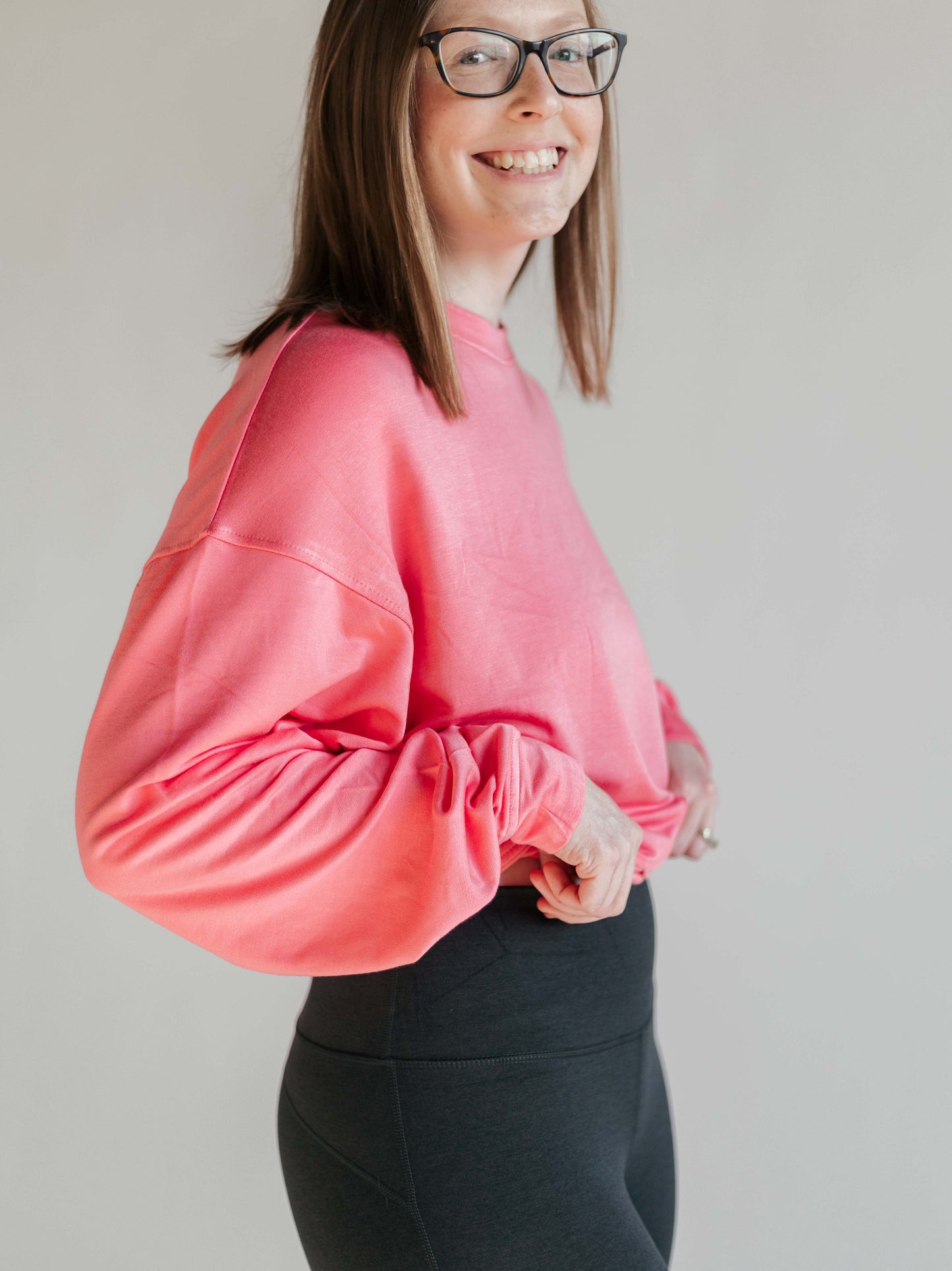 Crewneck Cross Bottom Top