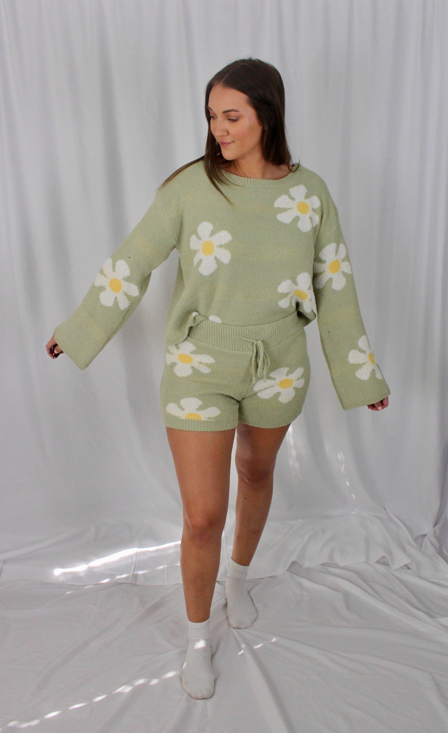 Daisy Set Top
