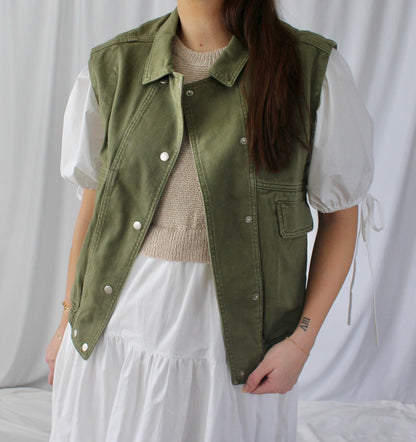 Headed Upstate Utility Vest