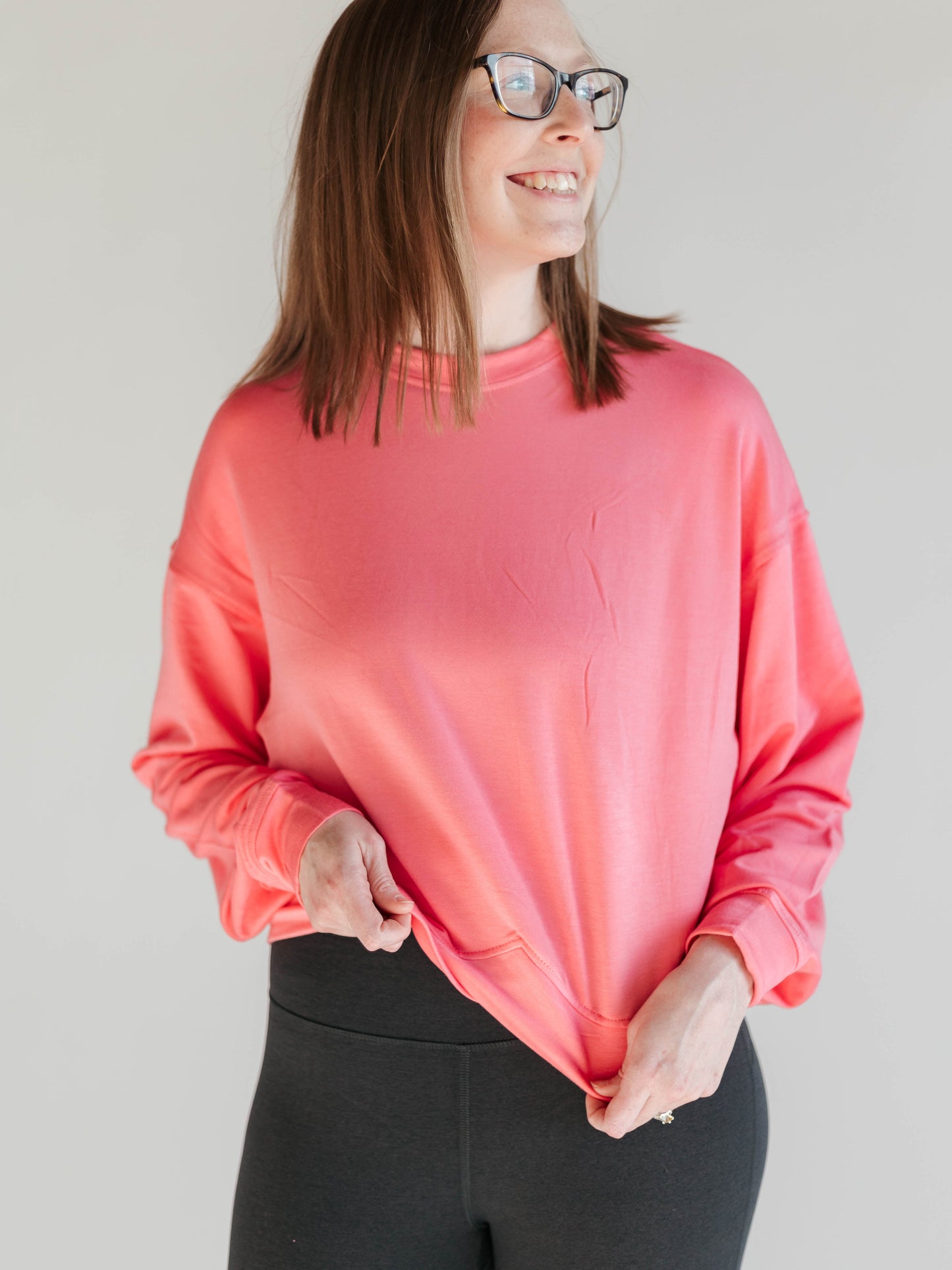 Crewneck Cross Bottom Top