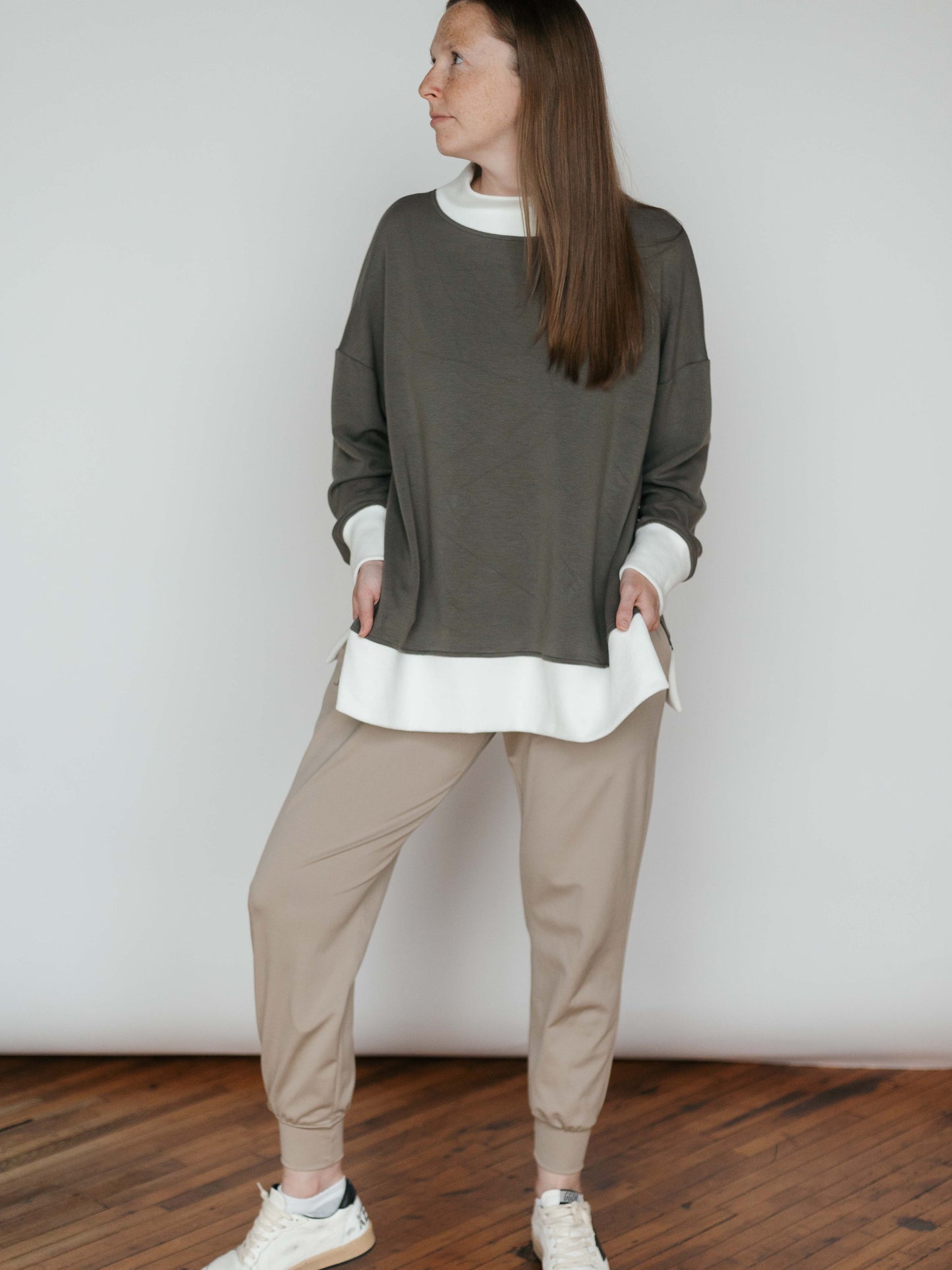 SY Lightweight Mock Neck Pullover